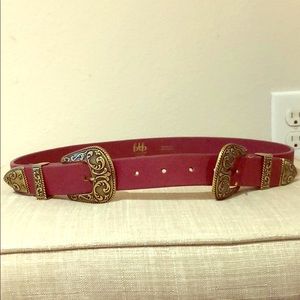 Double buckle red belt